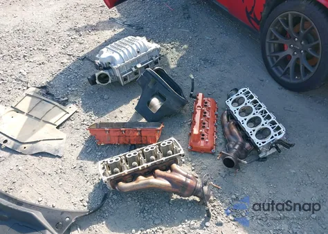 2016 Dodge Challenger Srt Hellcat z USA, uszkodzony, nr VIN 2C3CDZC95GH288477